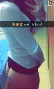 Une chaude libertine en cam